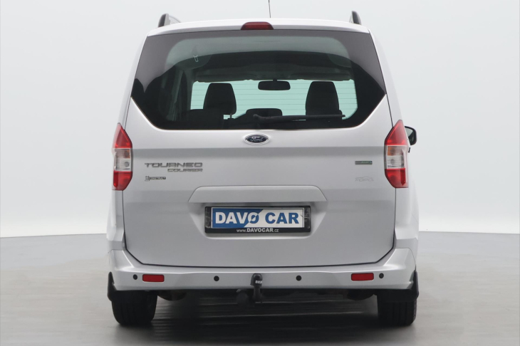 Ford Tourneo Courier 1,0 I 74KW CZ KLIMA TAŽNÝ