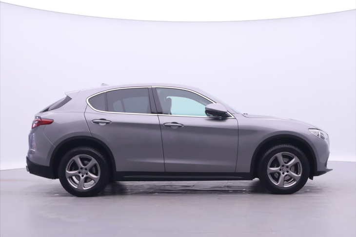Alfa Romeo Stelvio 2,0 TBi 148kW Aut. Q4 Super