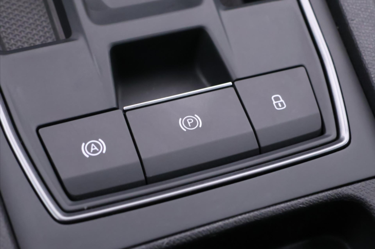 Cupra Formentor 2,0 TSI VZ DSG 4Drive Brembo DPH