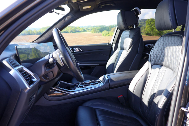 BMW X7 3,0 40d 250kW Xdrive M-Paket DPH