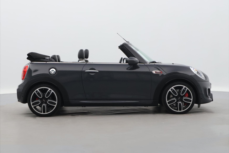 Mini Cooper 2,0 i JCW 206kW Cabrio Manual