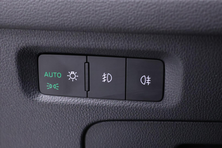 Škoda Octavia 2,0 TDI 147kW 4x4 DSG Scout CZ DPH