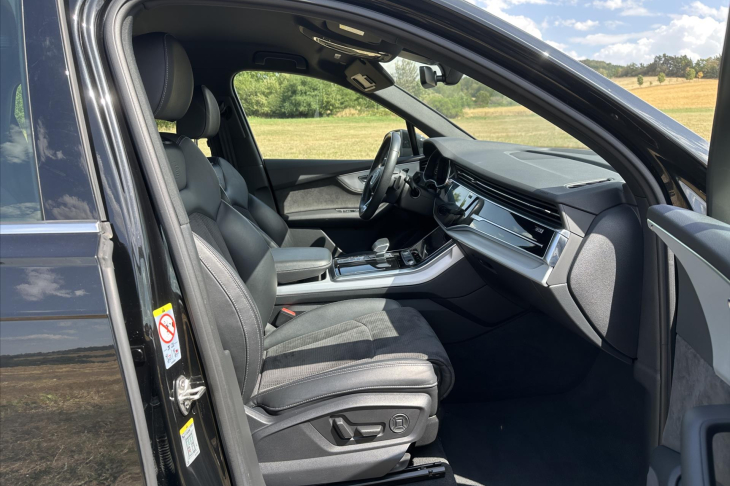 Audi Q7 3.0 50 TDI Quattro S line CZ DPH
