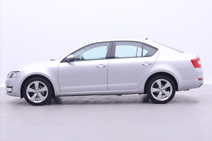 Škoda Octavia 1,4 103 kW AUT Elegance CZ