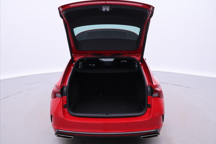 Škoda Octavia 2,0 TSI RS DSG 1.Maj CZ DPH