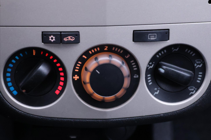 Opel Corsa 1,2 16V ecoFLEX Klima 1.Maj.