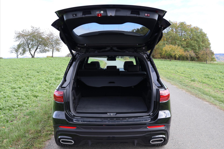 Mercedes-Benz GLB 2,0 200d 4MATIC AMG Premium +