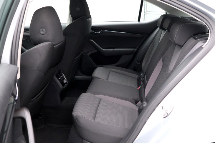 Škoda Octavia 2.0 TDI CZ Ambition 2.maj