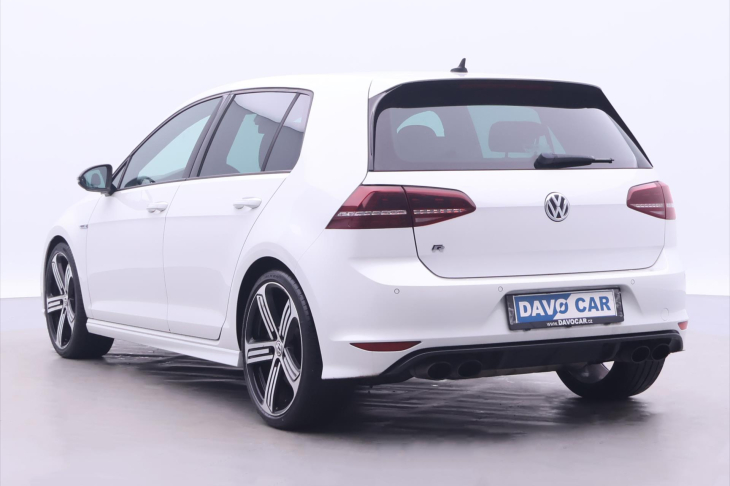 Volkswagen Golf 2,0 TSI R 221kW DSG 4Motion