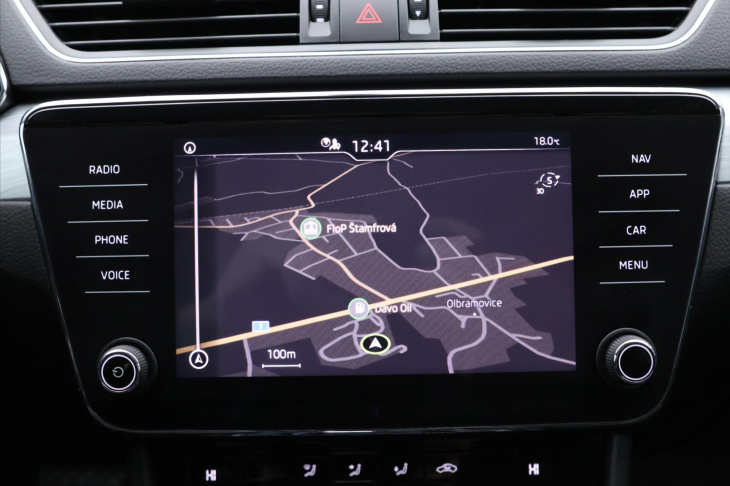 Škoda Superb 2,0 TDI  110kW DSG Tažné DPH