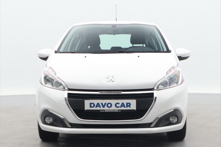 Peugeot 208 1,2 PureTech Klima CZ 1.Maj.