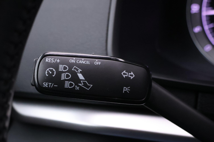 Škoda Karoq 2,0 TDI 85kW CZ LED 1.Maj DPH