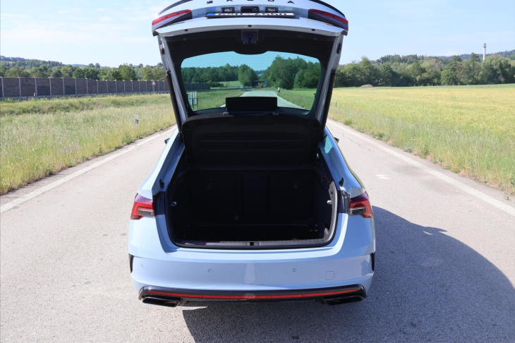Škoda Octavia 2,0 TSI 195kW DSG RS DPH 1.Maj