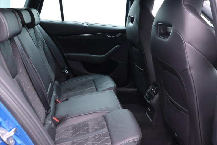 Škoda Octavia 2,0 TSI 180kW DSG RS 1.Maj DPH