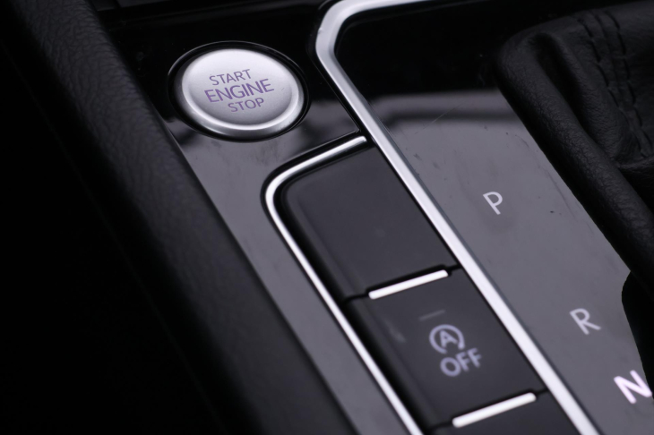 Volkswagen Passat 2,0 TDI 110kW DSG Matrix DPH