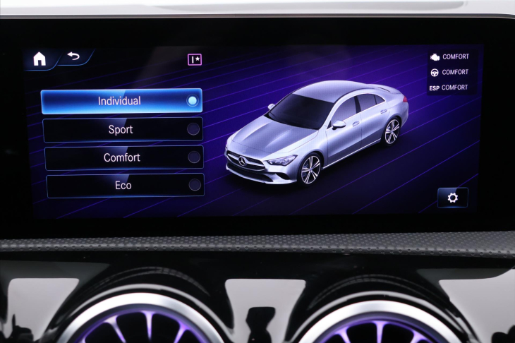 Mercedes-Benz CLA 2,0 220d 140kW AMG CZ DPH