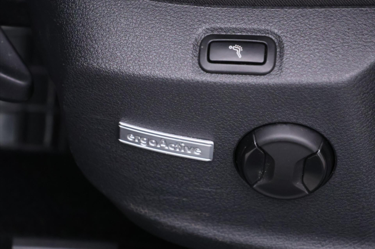 Volkswagen Golf 1,4 TSI 92kW CZ Highline LED