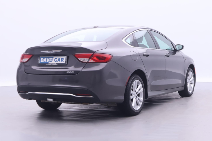 Chrysler 200 2,4 MultiAir 135kW Automat