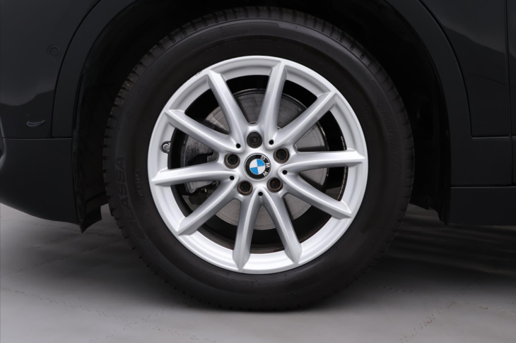 BMW X2 1,5 18i 100kW sDrive CZ