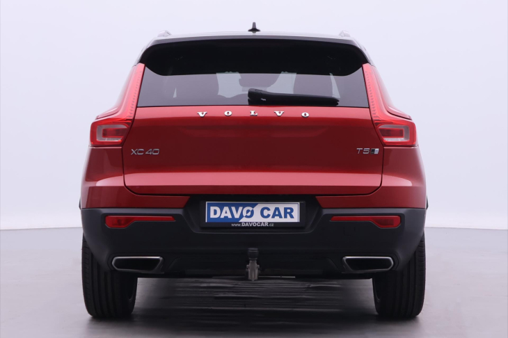 Volvo XC40 2,0 182KW R-DESIGN Kamera DPH