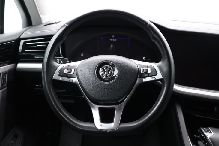 Volkswagen Touareg 3,0 TDI 170 kW Elegance Aut.