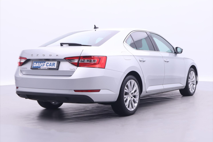 Škoda Superb 2,0 TDI 147kW DSG Style 4x4 CZ