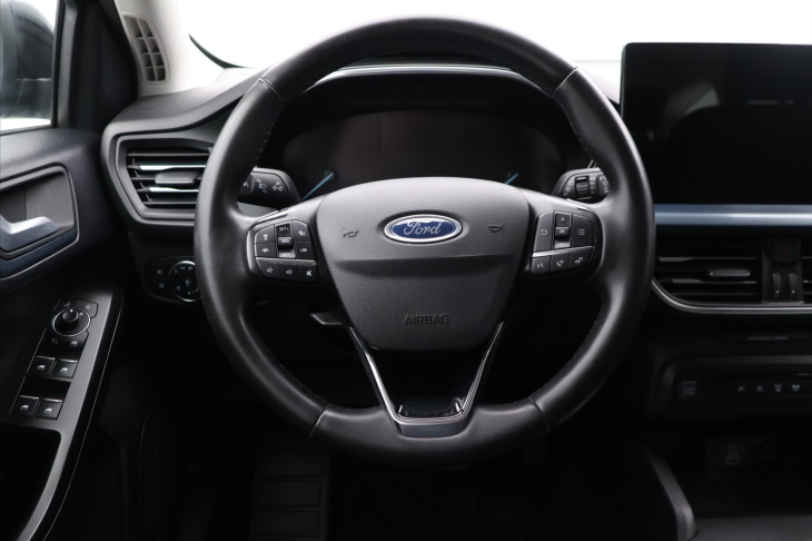 Ford Focus 1,5 TDCI 88kW Active Automat