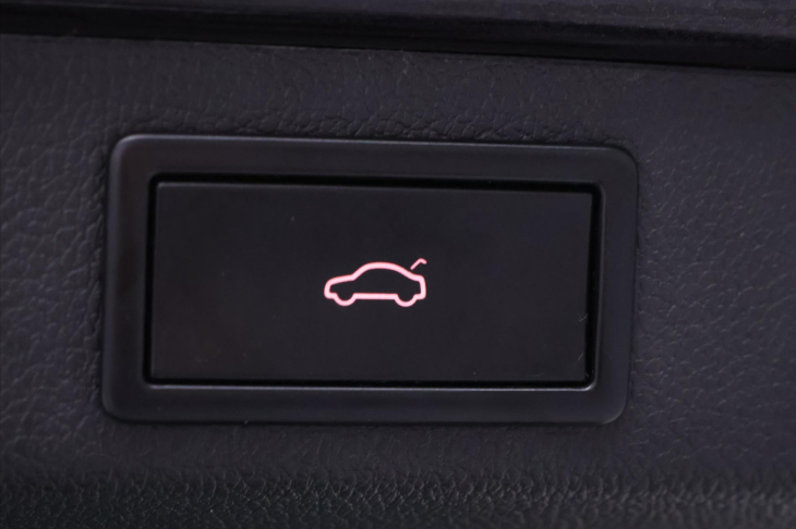 Škoda Superb 2,0 TDI 140kW CZ DSG 4x4 L&K