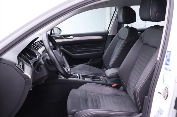 Volkswagen Passat 2,0 TSI 206kW CZ 4x4 DSG DPH