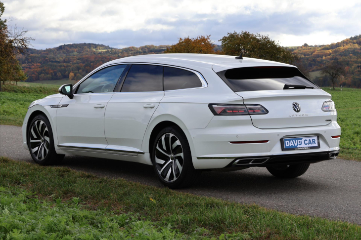 Volkswagen Arteon 2,0 TSI 206 kW R-line DSG DPH CZ
