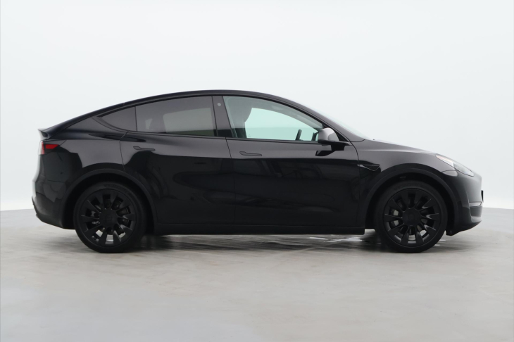Tesla Model Y LR AWD sOH 92% 1.Maj DPH