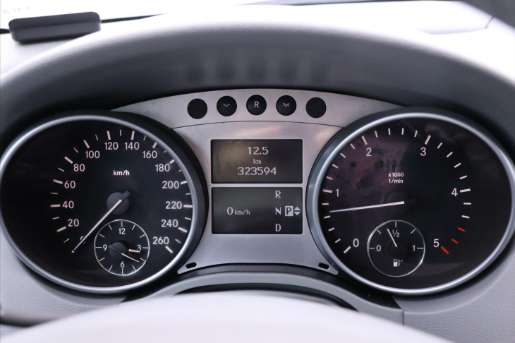 Mercedes-Benz Třídy M 3,0 320CDI 165kW Aut. 4M CZ