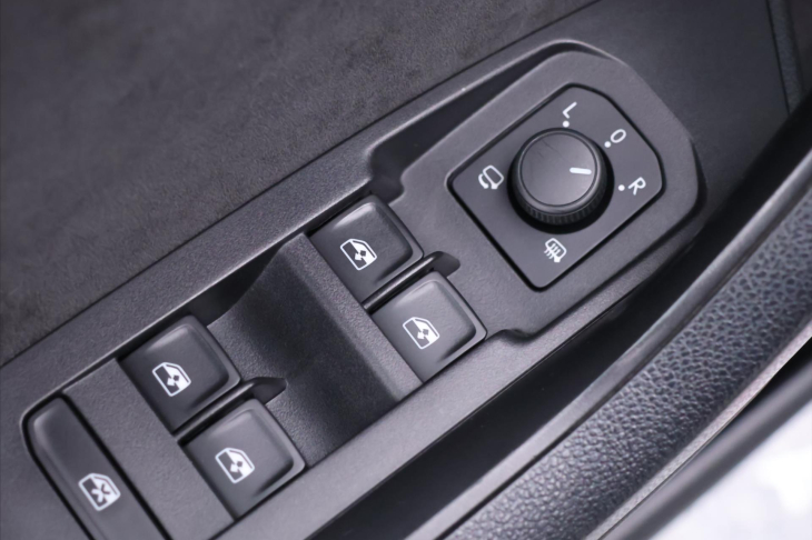 Škoda Kodiaq 2,0 TDI 110KW SPORTLINE DSG 4X4 CZ