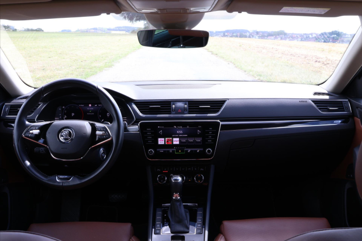 Škoda Superb 2,0 TDI 110kW L&K DSG DPH CZ