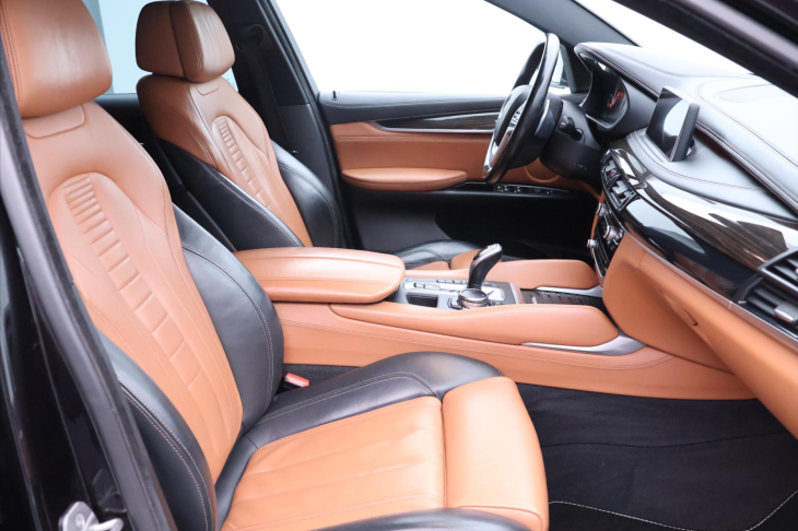 BMW X6 3,0 40d 230kW xD Aut. CZ LED