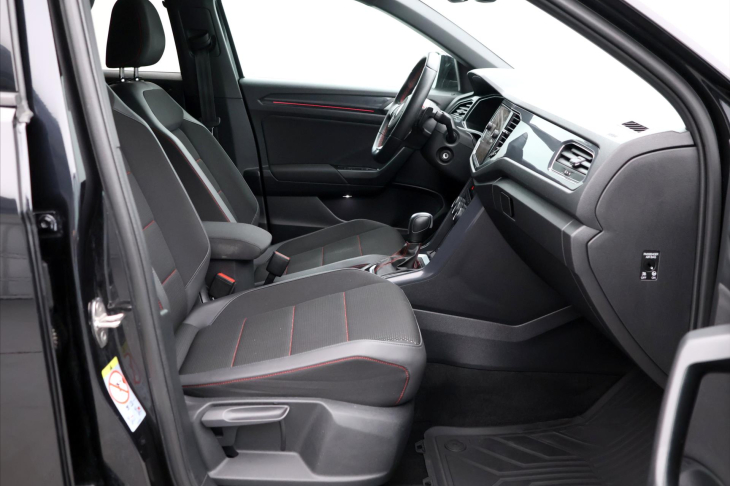Volkswagen T-Roc 1,5 TSI 110kW DSG Sport LED