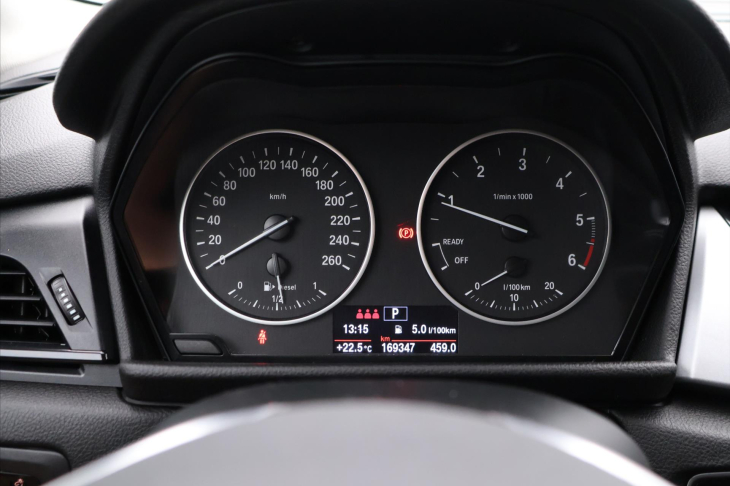 BMW Řada 2 2,0 218d 100kW Aut. Comfort+