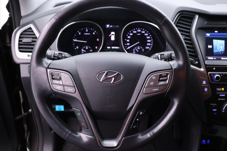 Hyundai Santa Fe 2,2 CRDI 147 kW AUT 4x4 CZ