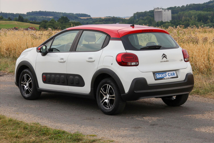 Citroën C3 1,2 PT 60kW CZ Shine Serv.Knih