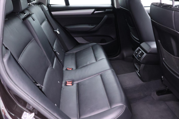 BMW X3 2,0 20d 140kW Xdrive CZ