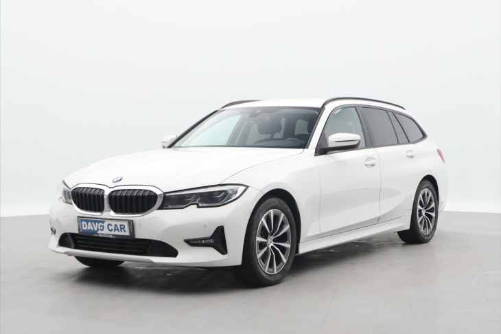 BMW Řada 3 2,0 320d 140kW CZ DPH Touring