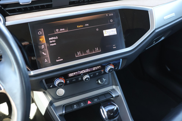 Audi Q3 2,0 TDI 110kW Advanced CZ DPH