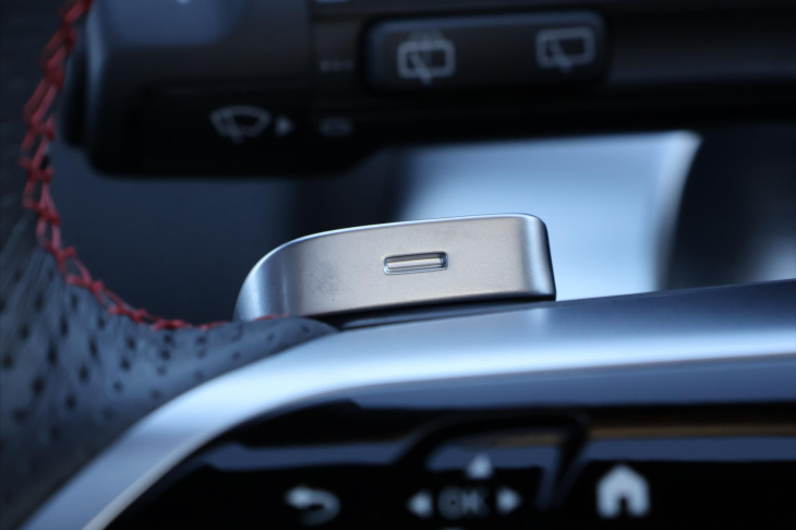 Mercedes-Benz GLB 2,0 200d 4Matic AMG Premium+