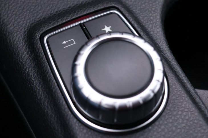 Mercedes-Benz Třídy A 1,5 180d 80kW Aut. CZ Kůže LED