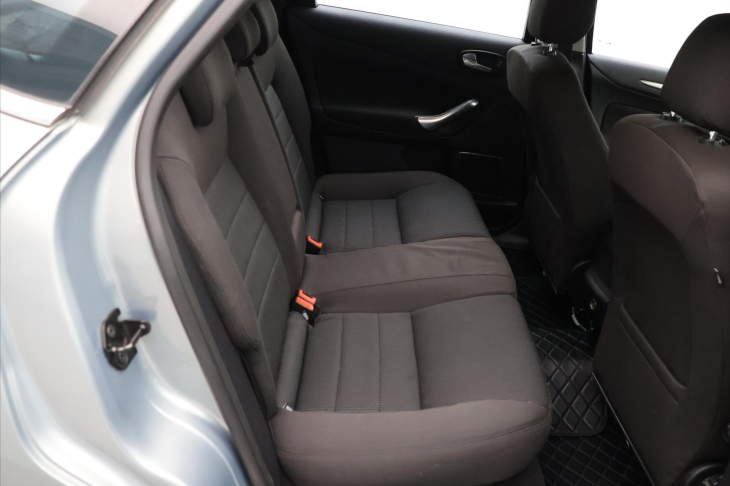 Ford Mondeo 2,0 TDCi 103 kW Aut.klima CZ