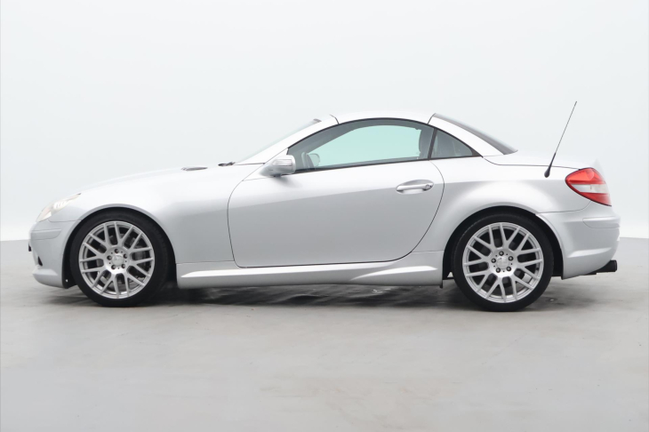 Mercedes-Benz SLK 3.5 350 V6 200kW Serv.kniha