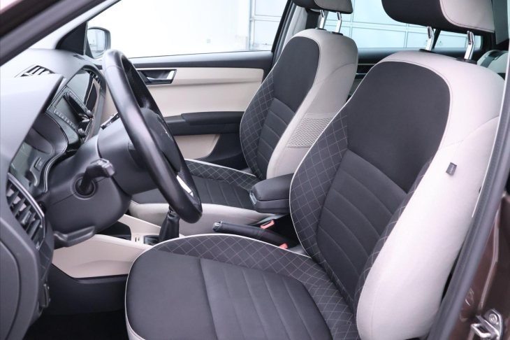 Škoda Fabia 1,4 TDI 77kW Style CZ