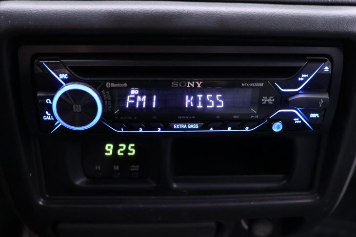 Suzuki Jimny 1,3 16V 62kW 4x4 82tkm Tažné