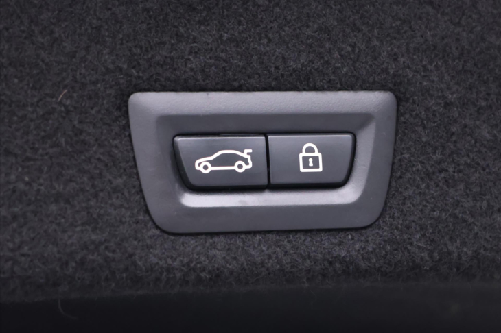 BMW Řada 7 3,0 740d 235kW xDrive LED