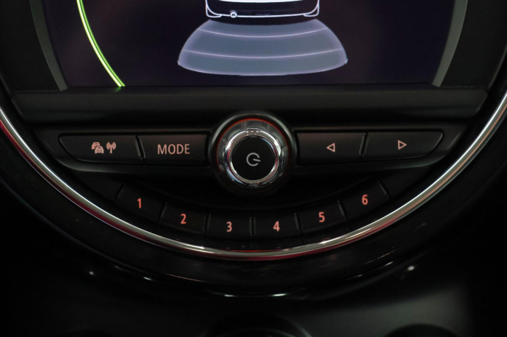 Mini Cooper 1,5 100kW Aut. Navi